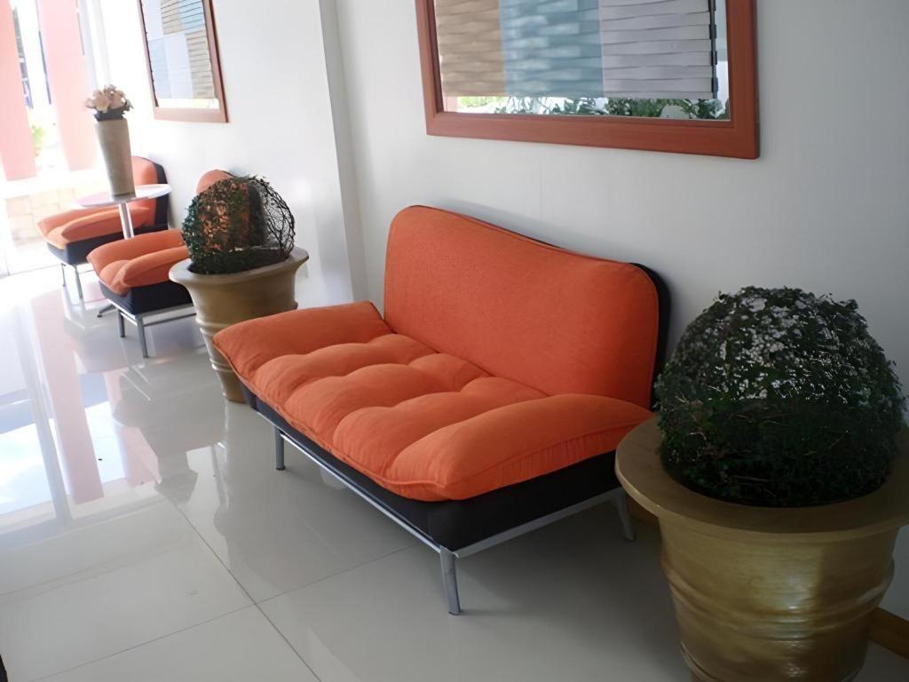 Regal Plaza Hotel Nabua Ngoại thất bức ảnh